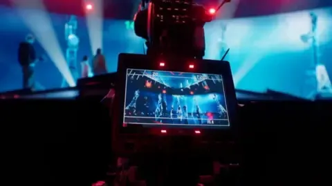 Moscow’s Alternative to Eurovision Is Less Camp, Rather Political